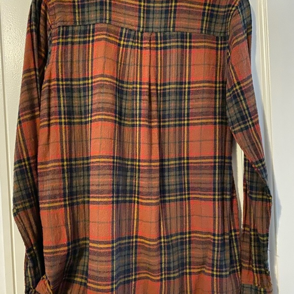 Gimmicks by BKE plaid shirt size small!🍁🍂 - Picture 5 of 7